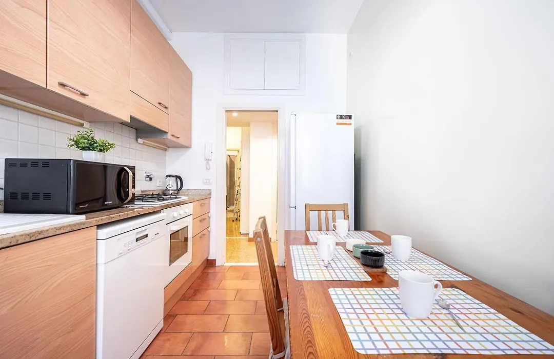 King Size Apartment Wifi Air Conditioning Tv50 10Min Colosseo-Trastevere-1